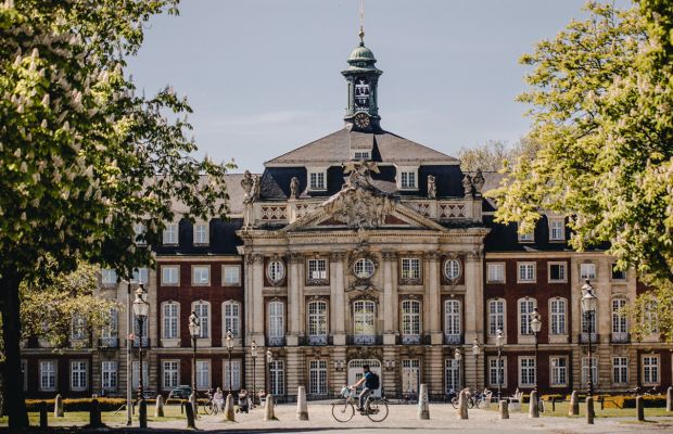 Münster City Palace with baroque façade and forecourt